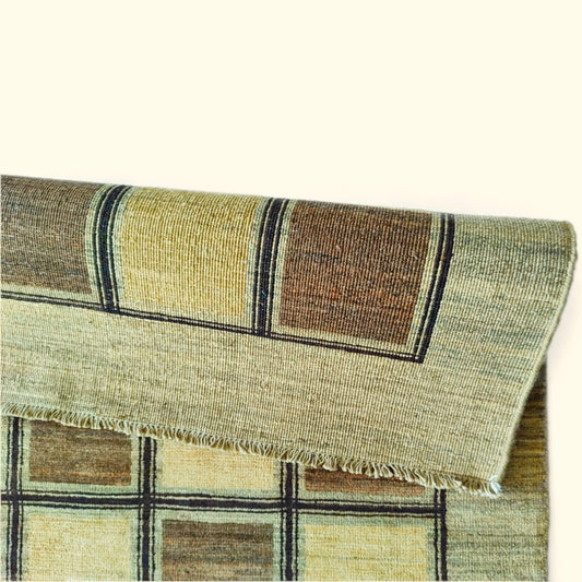 woolen checkered rug