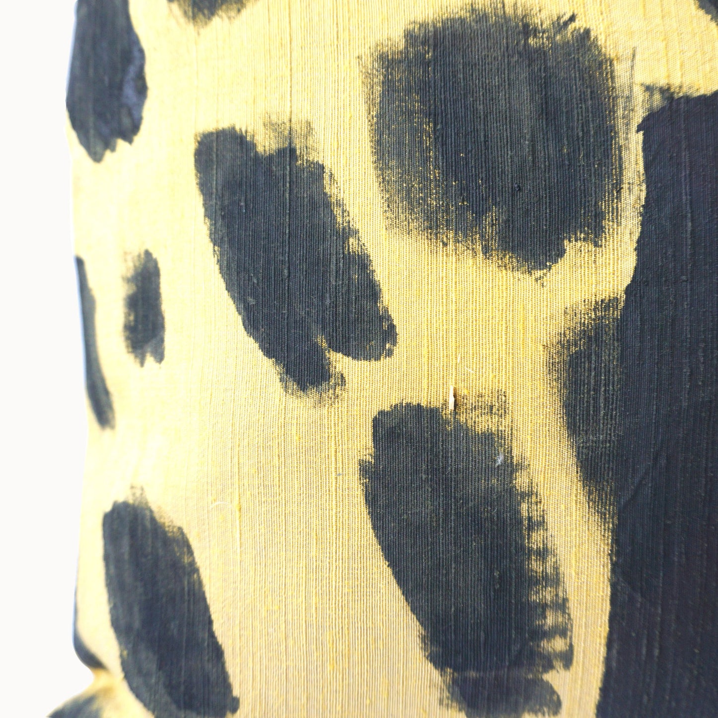 "Leopard", decorative pillow cover