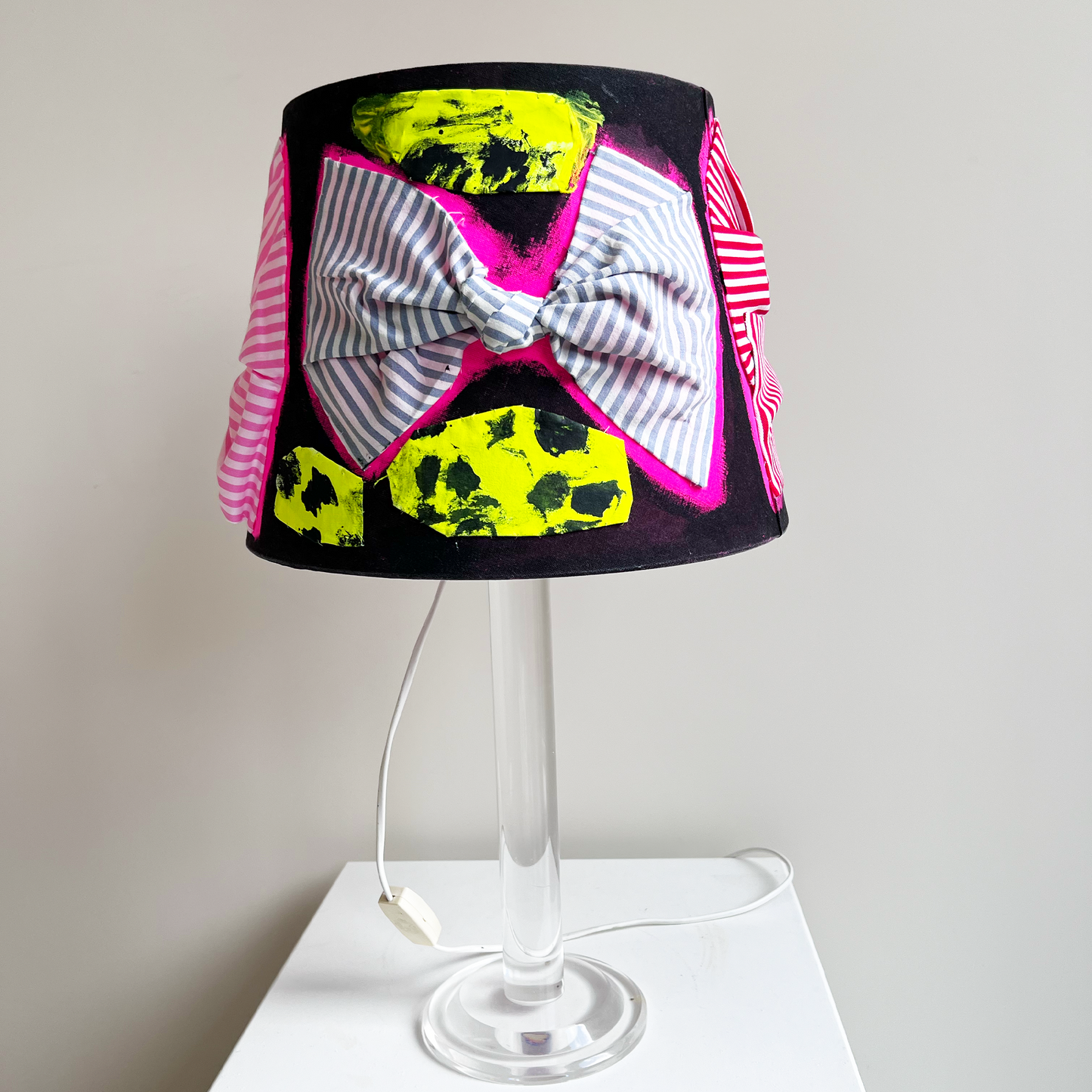 lampshade "Bows"