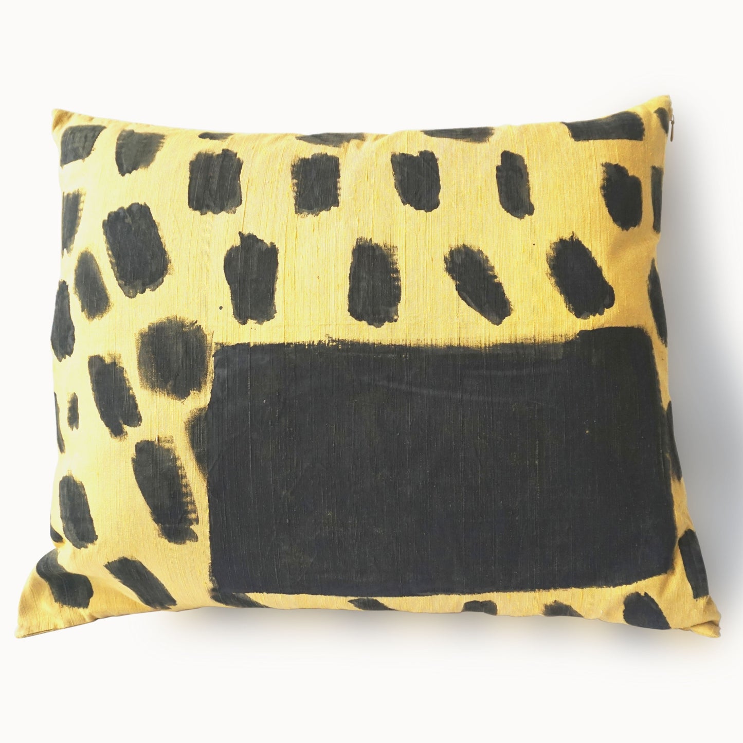 "Leopard", decorative pillow cover