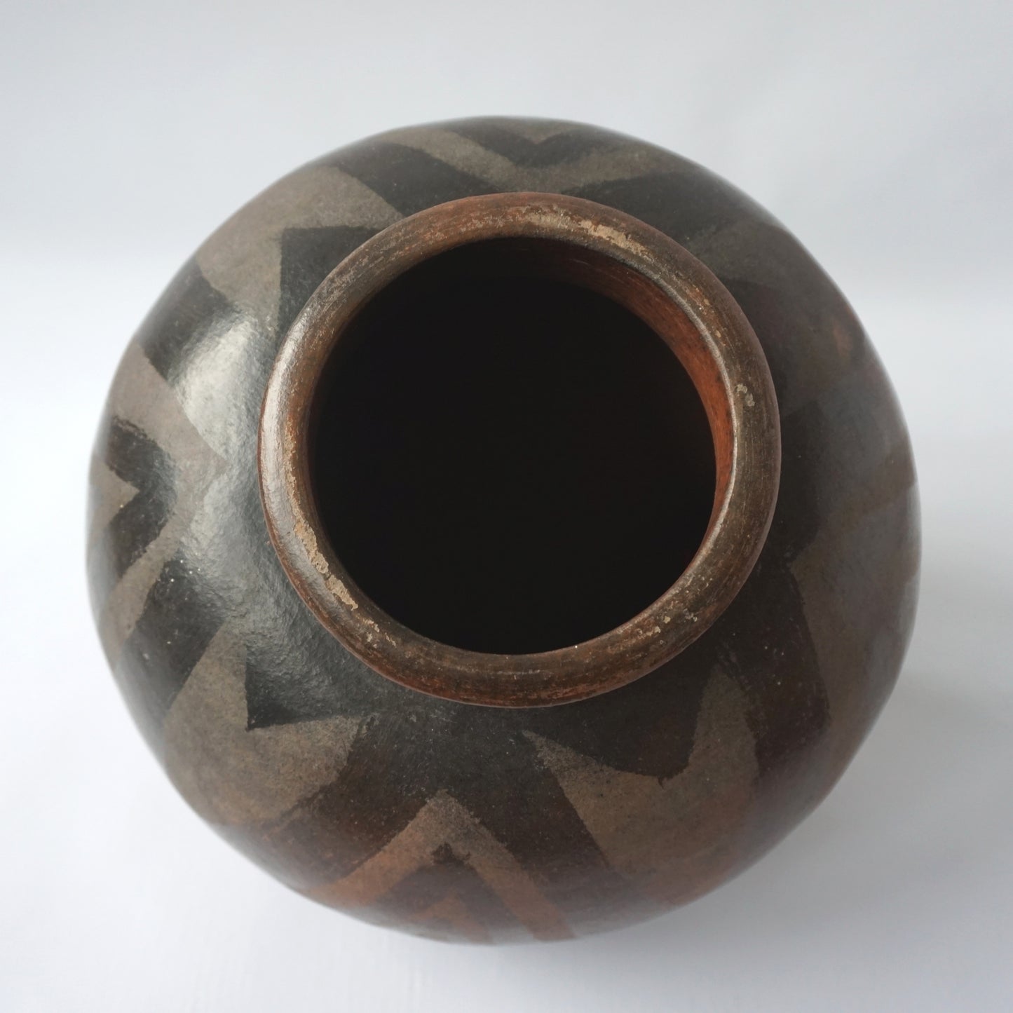 terracotta vase tribal